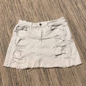 American eagle white jean skirt